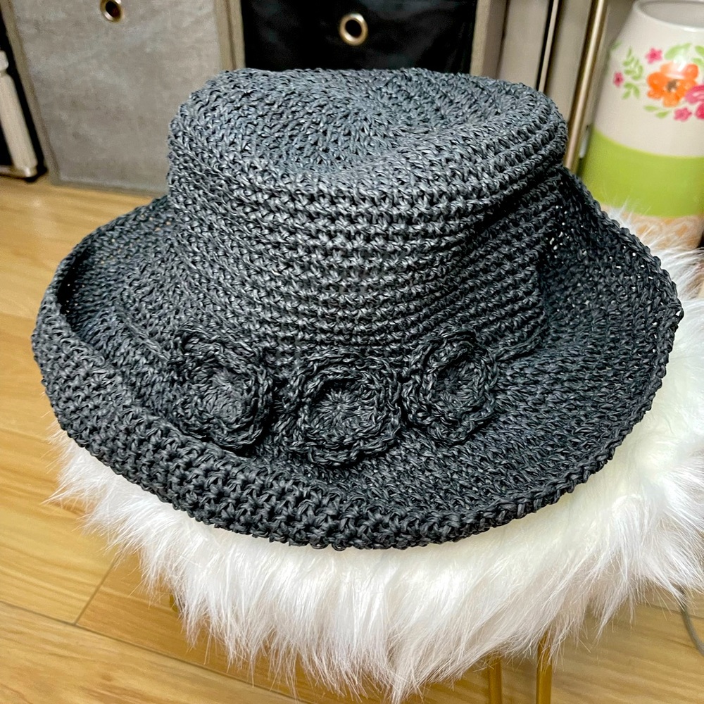 VTG 90’s Straw Floppy Hat w Flowers - New Old Stock - Blackish Gray